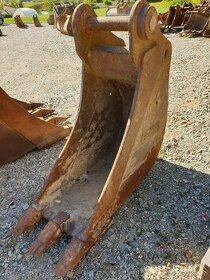 Podkopová lžíce 45 cm Volvo