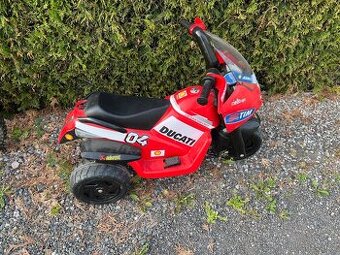 Motorka elektro peg-perego