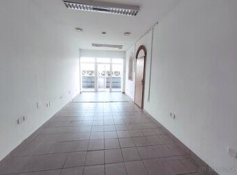 Pronájem obchodního prostoru 30 m² Brno, Zvonařka