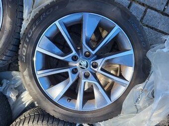 18" Zimní Škoda BRAGA Karoq 7J ET45 Pirelli 225/50/18