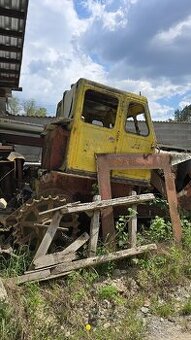 2x Buldozer Stalinec 130