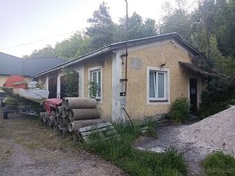 Prodám skladovací prostor, garáž