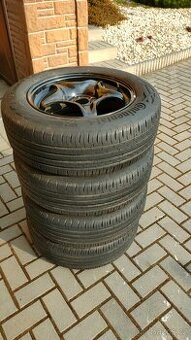 Prodám pneumatiky + disky Dacia Sandero