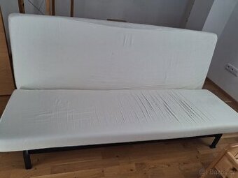 Rozkládací gauč, rozměr 190x130cm s matrací