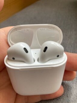 PRODÁM nebo VYMĚNÍM. - zánovní ORIGINÁL APPLE IPODS 2