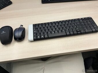 Prodám cestovní set klávesnice a myši Logitech laser, česká