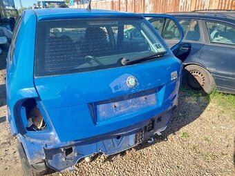 Fabia I zadní páté dveře hatchback modré 4590 ,