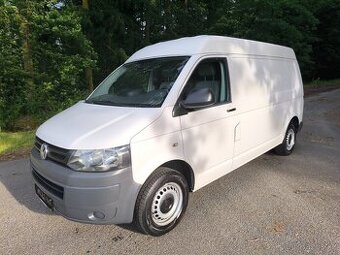 VW T5 2.0Tdi 🚗 L2H2 🚗 SERVIS a VÝBAVA