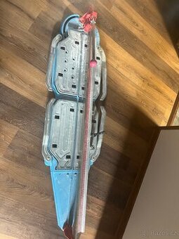 Řezačka dlažby obkladu 125 cm