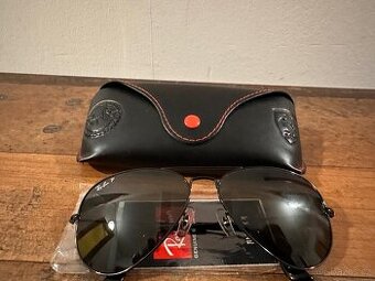 Ray ban aviator polarized