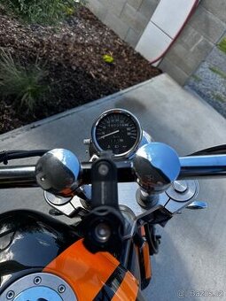 Suzuki VZ800 Marauder