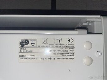 Promítací plátno 2x2 metry