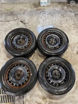 Kola VW Škoda Seat r16 5x112 ET42 205/55/16