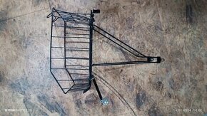 Nosič na kolo s košíkem