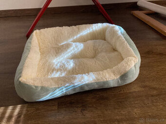 pelíšek pro kočku, psa NOVÉ, sít do wc