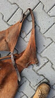 Kožené west. chapsy