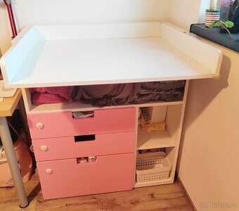 Přebalovací pult ikea/detsky pracovní stůl