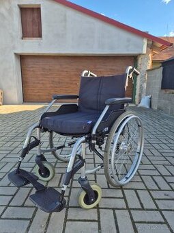 Invalidní vozík MEYRA