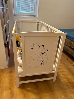 Postýlka včetně matrace