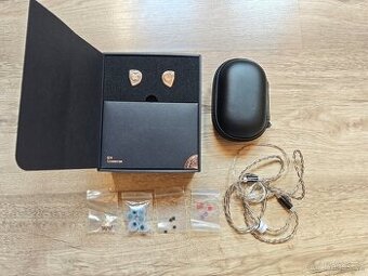 SIMGOT EW300 - 1DD+1Planar+1PZT - 3,5mm