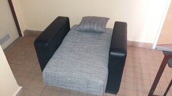 Nabízím dvě zánovní rozkládací křesla