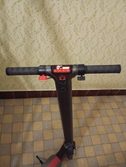 Elekrokoloběžka Hecht