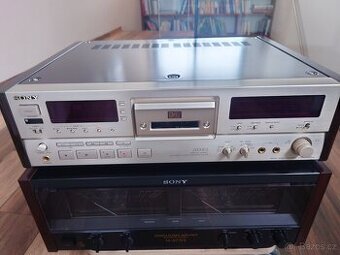 DAT SONY DTC-2000ES v super stavu