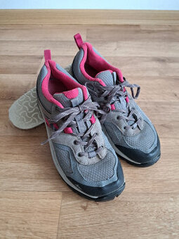 Dívčí boty, tenisky Quechua, 36