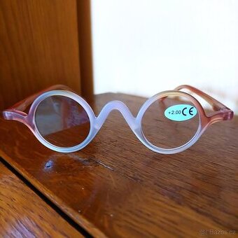 Nové brýle na čtení +2