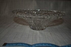 Stará skleněná mísa