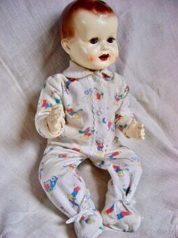 Krásná panenka miminko Dubena TOP - Sleva