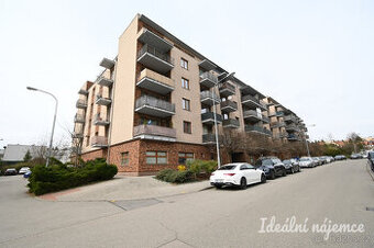 Pronájem bytu 1+kk, U Leskavy, Starý Lískovec,  Kč/měs, 38 m