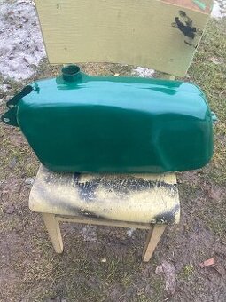 Nádrž Jawa mustang