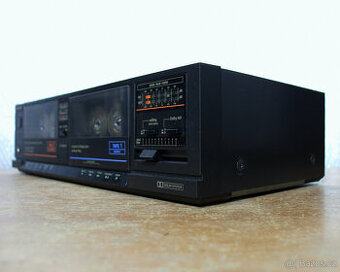 Kazetový magnetofon Technics RS-T 10.