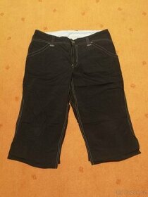 Dámské černé 3/4 kalhoty Mountain Hardwear - velikost S