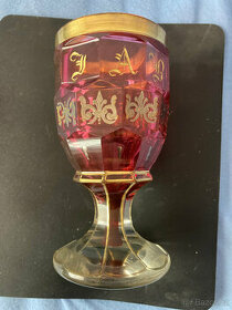 Starožitná rubínová sklenice Biedermeier cca r. 1840