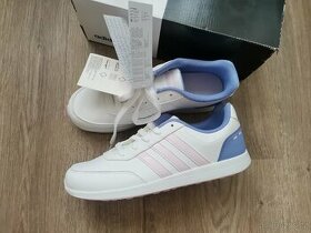 Nové tenisky Adidas vel. 37/38 - 1