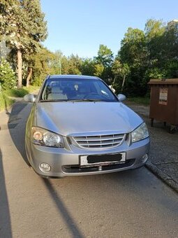 Kia Cerato 1.6 77kw 2004 Benzín