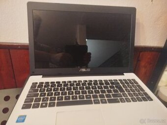 Notebook Asus X553m (Intel, 256 GB SSD, 15,6" HD