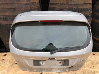 Páté dveře Ford Fiesta MK7