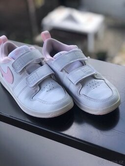 Tenisky Nike pro děti