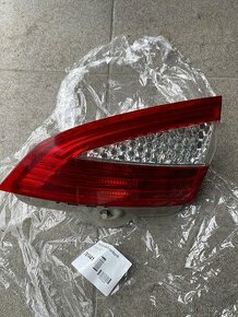 Světlo zadní vnitřní pravé, Ford Mondeo Mk4 do 2010