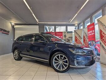Volkswagen Passat GTE 160kW LED, ACC, KAMERA DPH