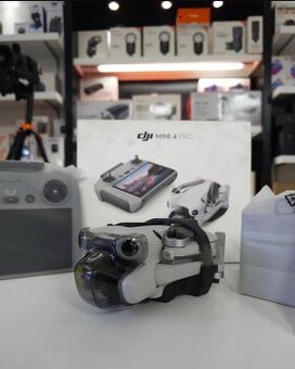 Originální. DJI MINI 4PRO FLY MORE COMBO. Nový, nerozbalený.