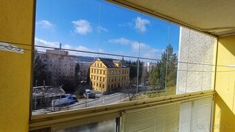 Lodžie / balkon – zasklení / 6ks skleněných polí - 1