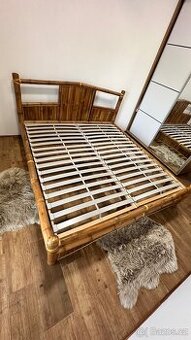Manželská postel bambus
