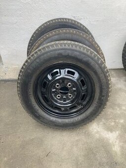 Pneu s disky 165/70 R13