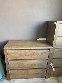 Komoda Vedde -3 zásuvky, divoký dub JYSK)