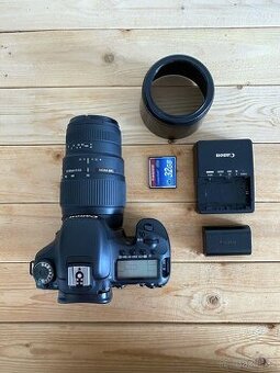 Canon EOS 7D + Sigma 70–300 mm f/4–5.6 Macro