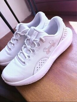 Dámské boty Under Armour vel. 41